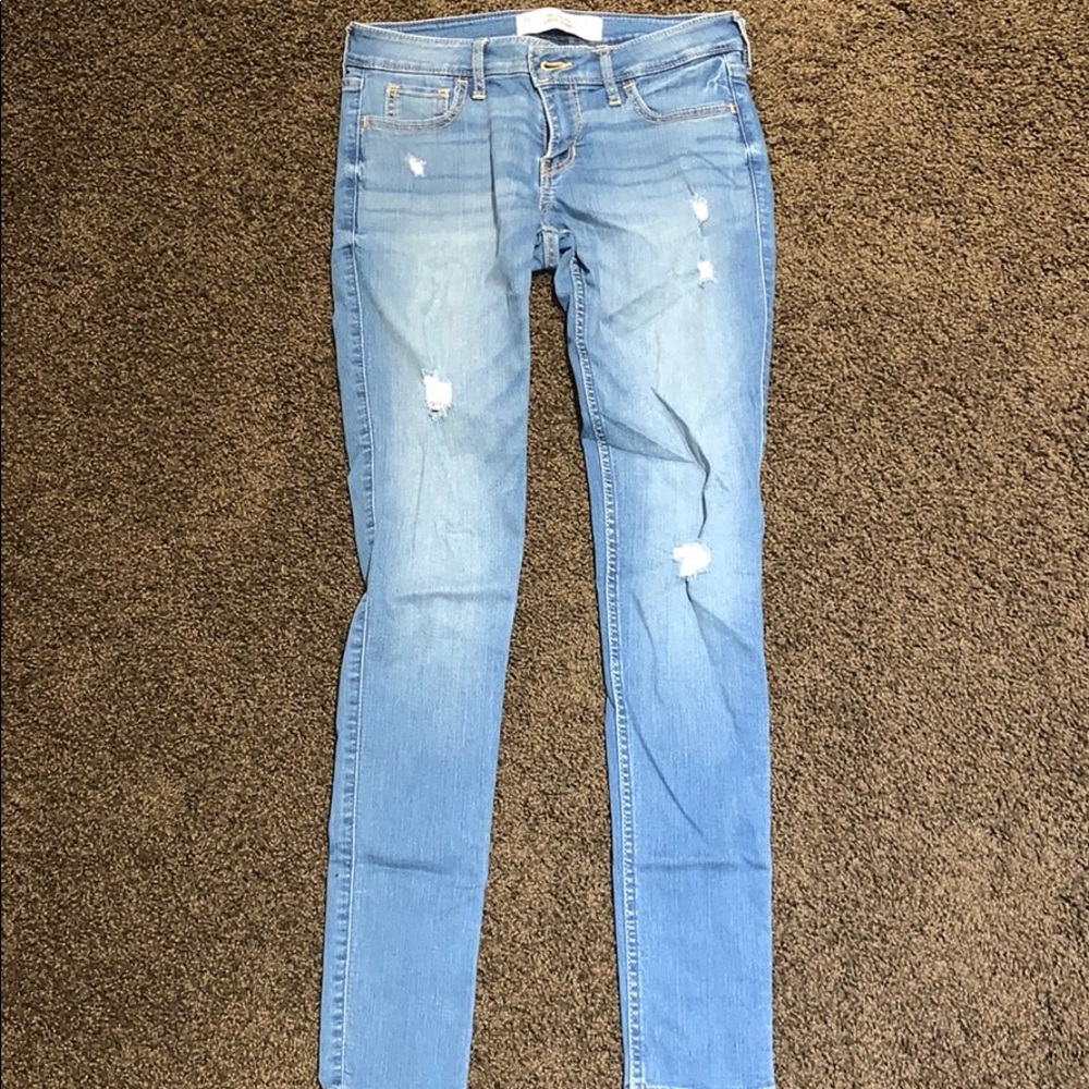 Hollister Super Skinny Light Wash Jeans Size 26